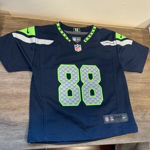 Seakhawks baby jersey 88 size 24 months